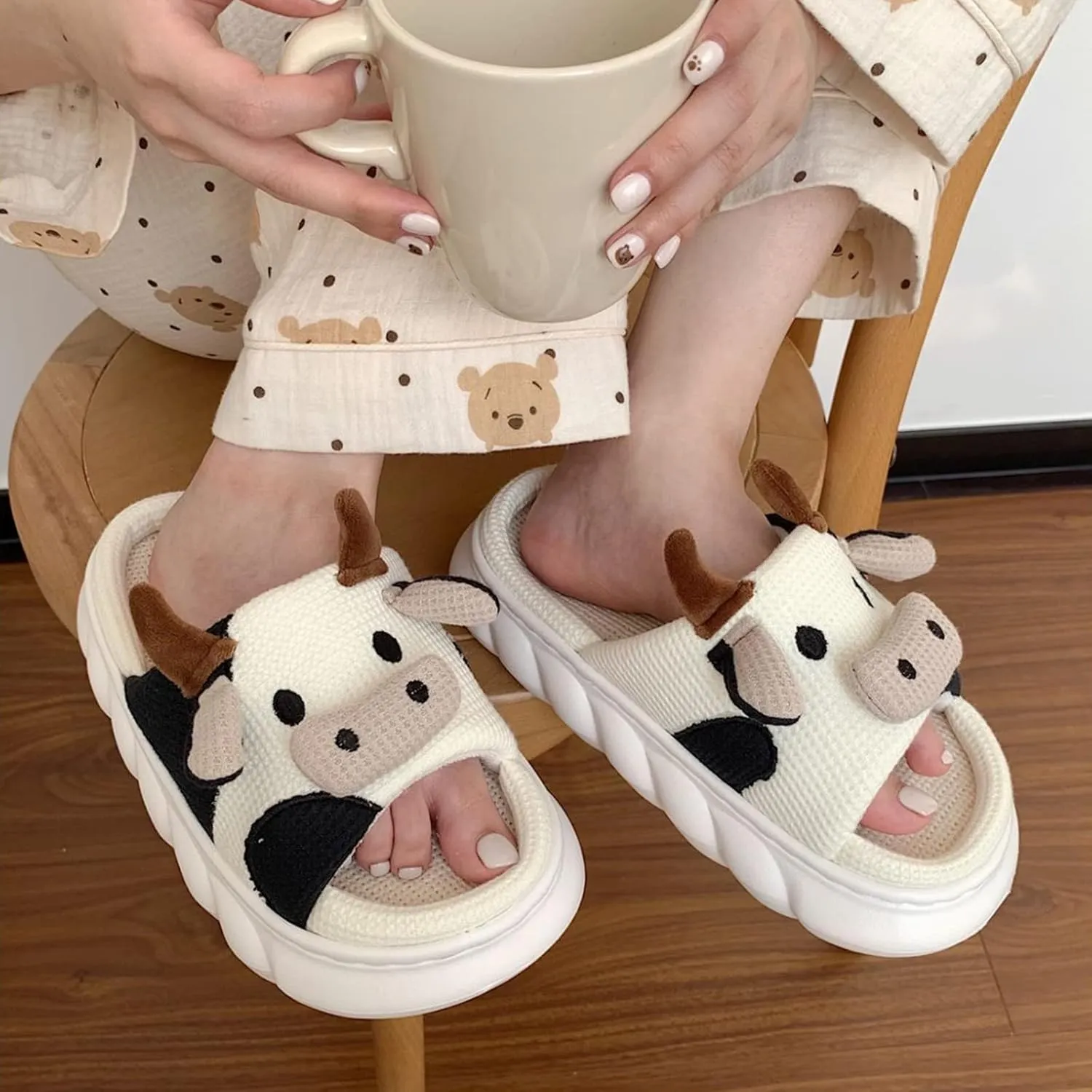 Adisputent Cow Slippers for Women Men Cartoon Animal Cotton Slippers Fuzzy Plush Cow Slides Winter Warm House Slippers