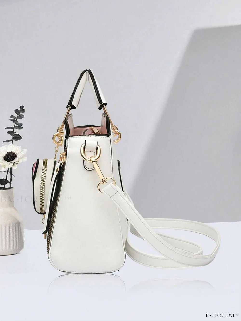 BagForLove - Whimsical Feline-Inspired Shoulder Bag for Women
