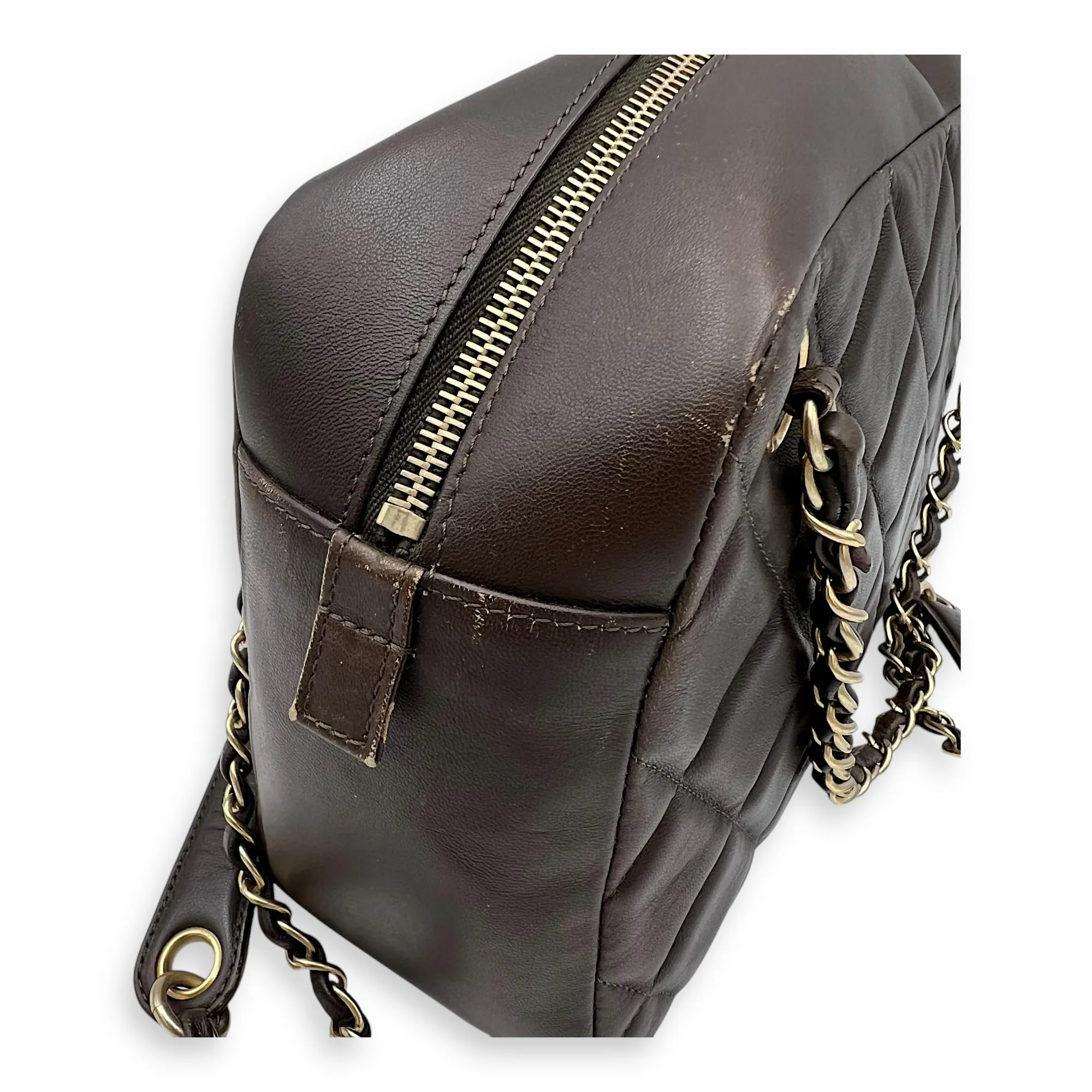 Camera Brown Shoulder Bag in Calfskin, Gold hardware