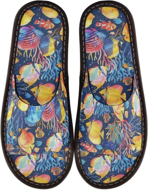 CHIFIGNO Men's Lightweight Anti-slip Summer House Shoes for Outdoor and Bathroom Size 4-5