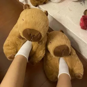 CLOUDEMO Capybara Plush Slippers, New Cute Capybara House Slippers for Indoor Outdoor