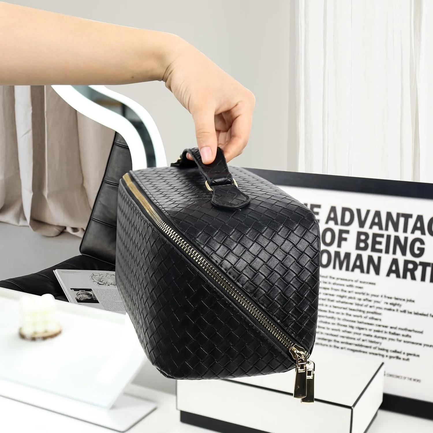 Cosmetic Bags Travel Makeup Bag for Women, Large Wide-open Waterproof Portable PU Leather Makeup Organizer Storage Toiletry Bag