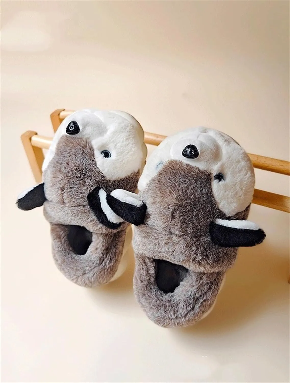 Cute Women's Cartoon Animal Dog Slippers - Warm & Furry, Perfect for Winter & Home