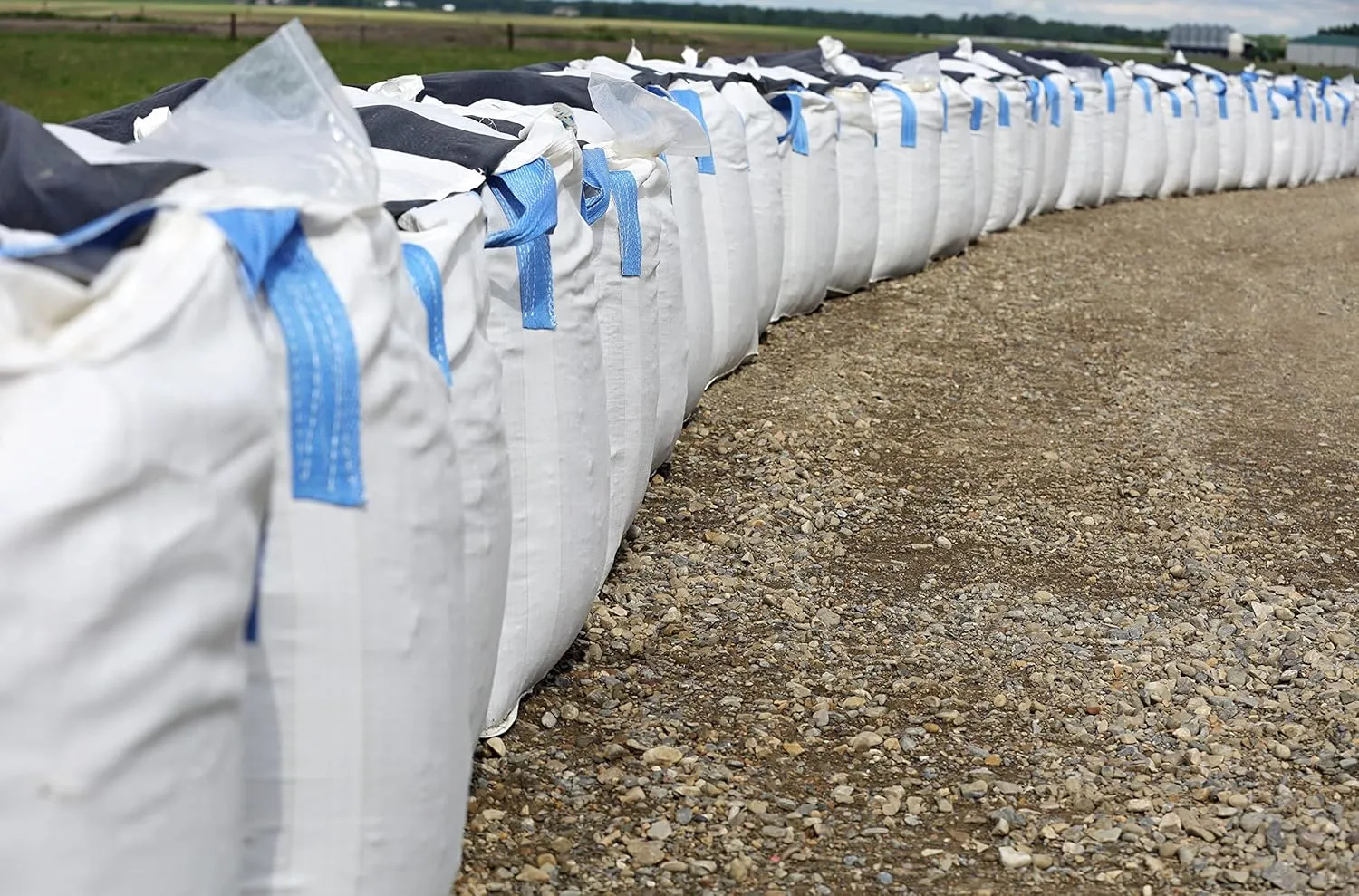DURASACK Heavy Duty Builder's Bulk Bags 200-Gallon White Woven Polypropylene Contractor Trash Bags for Demo and Construction, Holds up to 2200 lbs, Open Top