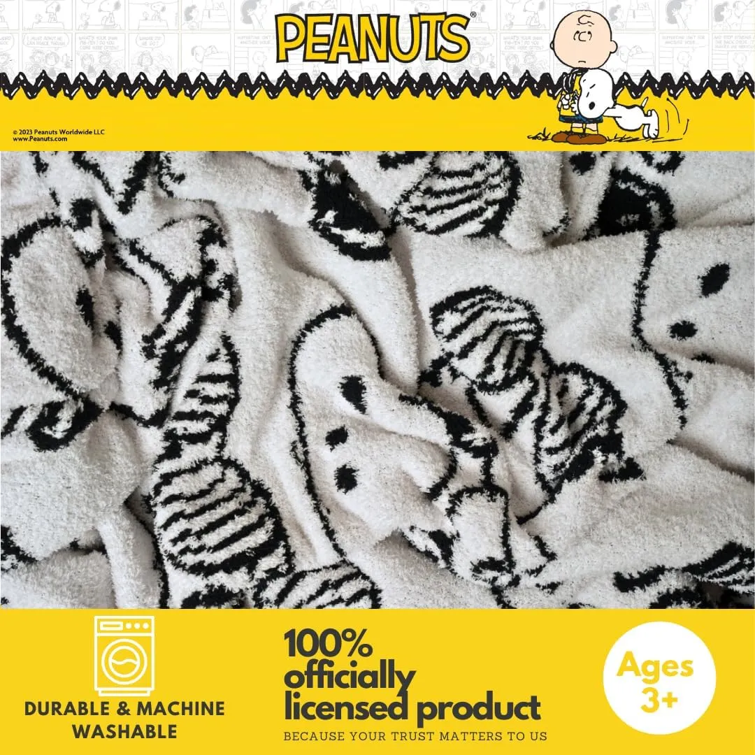 Franco Collectibles Peanuts Snoopy Bedding Soft Cozy Chic Dreams Feather Knit Intarsia Throw Blanket, 50 in x 60 in, (Officially Licensed Product)