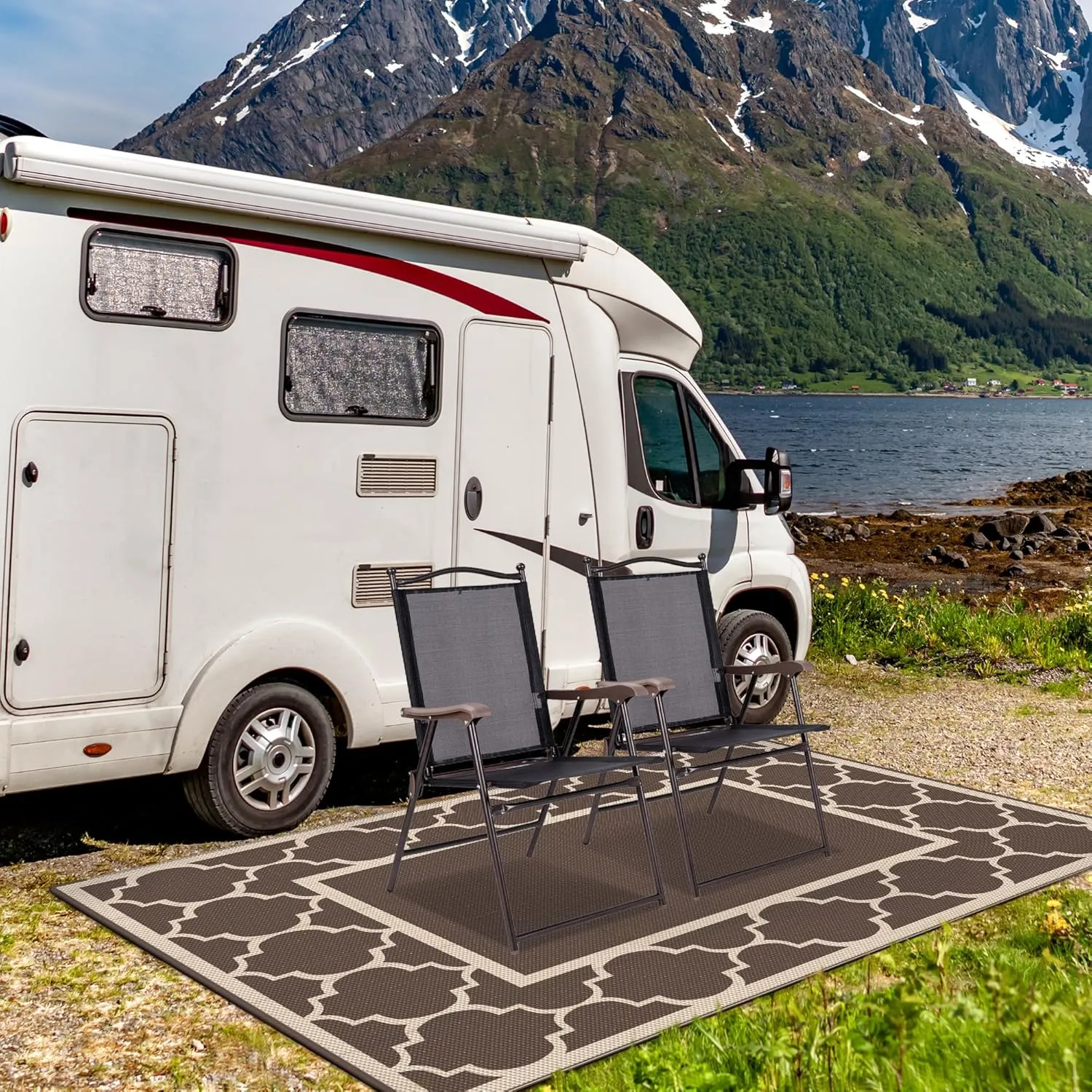 GENIMO 4 ' x 6 ' Outdoor Rug for Patio Clearance, Waterproof Indoor Outdoor Plastic Straw Rugs Carpet, Reversible Outside Area Rv Mat for Camping, Balcony Porch, Deck, Picnic, Beach (Coffee & Beige)