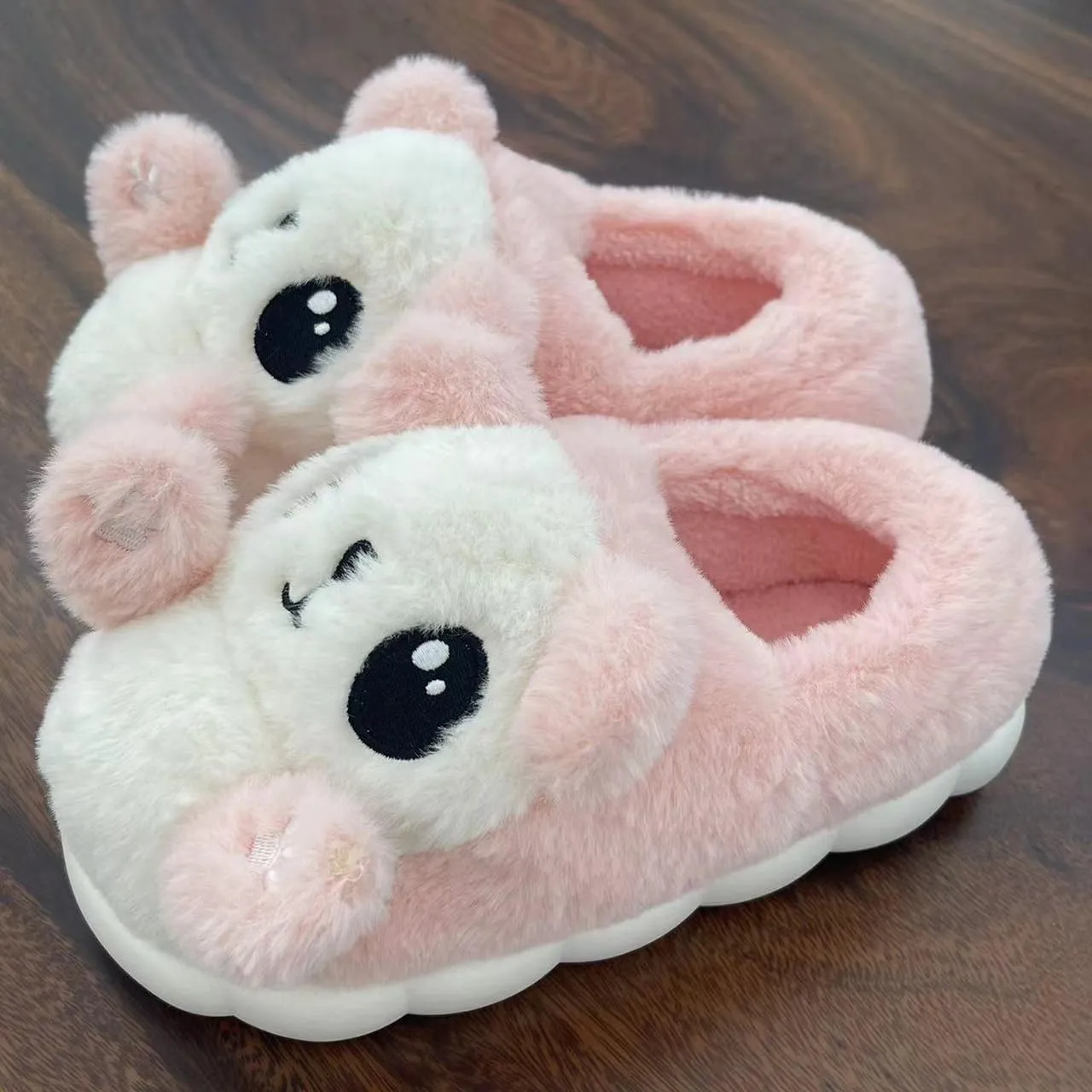 HANDKEI Women's bear slippers, animal slippers, home and indoor plush slippers