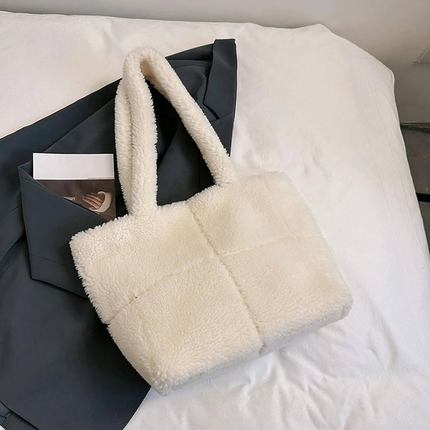 Lamb Wool Handbag for Women Soft Plush Shoulder Bag Fluffy Tote Bag Furry Top Handle Bag Cute Fuzzy Hobo Bag