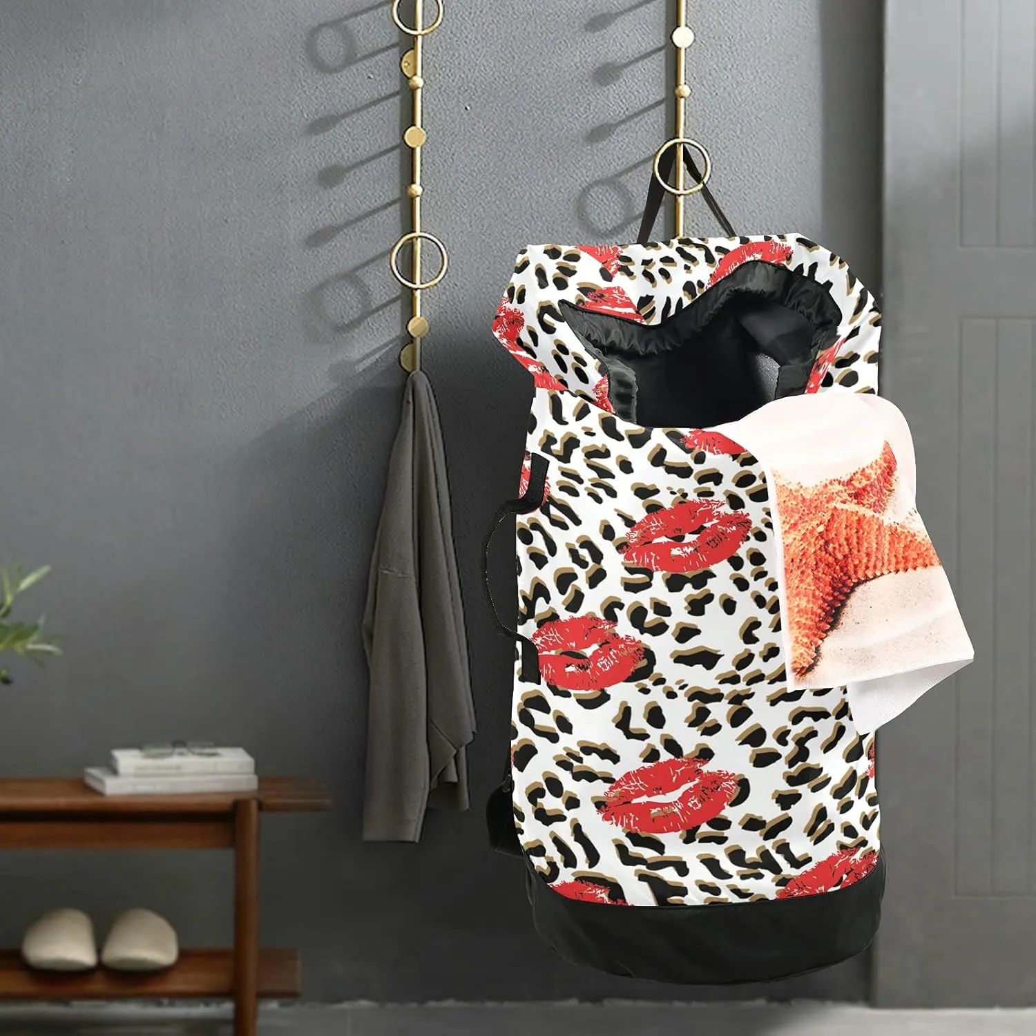 Leopard Print Kiss Lips Laundry Bag Large Heavy Duty Laundry Backpack with Shoulder Straps Waterproof Laundry bag for Traveling Camp Dirty Clothes Organizer for College Students