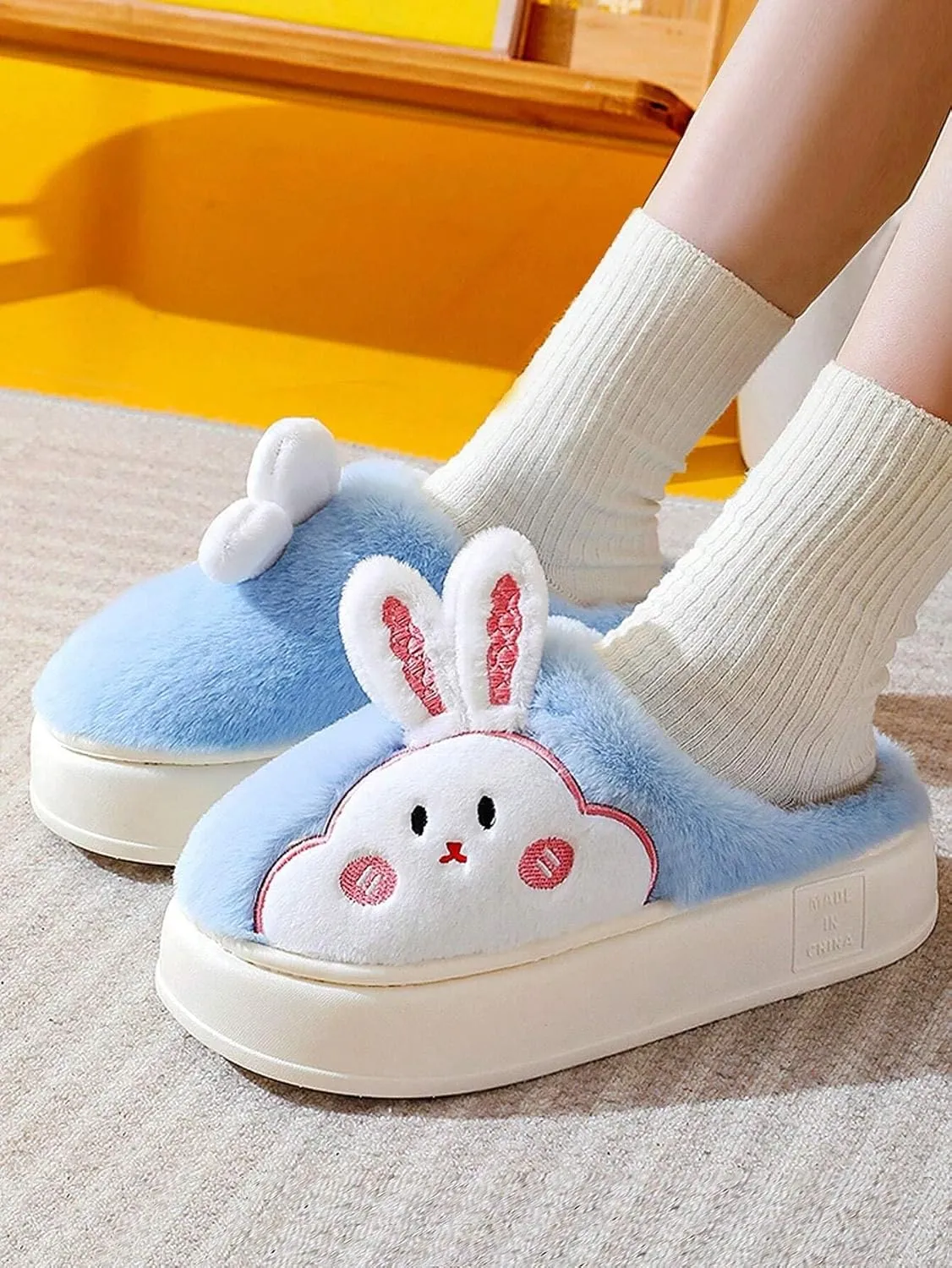 Loizziuy Bunny Slippers Women's Thick-soled Cute Plush Cartoon Rabbit Designed, Anti-slip, Warm Plush Slippers for Indoor