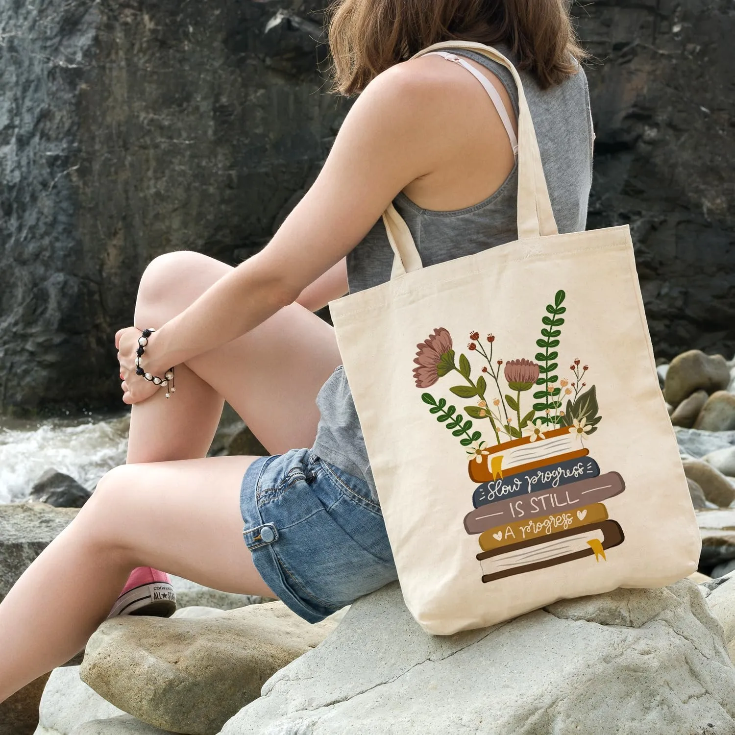 OUZ Flower Tote Bag, Aesthetic Wildflower Tote Bag, Canvas Tote Bag for Women Beach Bag Shopping Bags Reusable Grocery Bags
