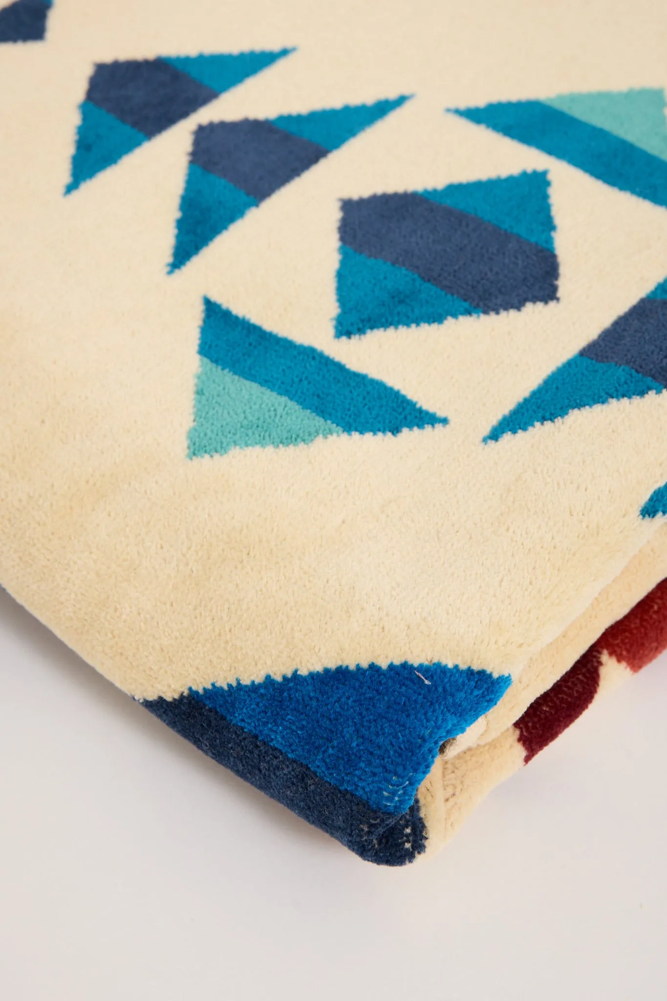 Oversized Jacquard Spa Towel Los Lunas
