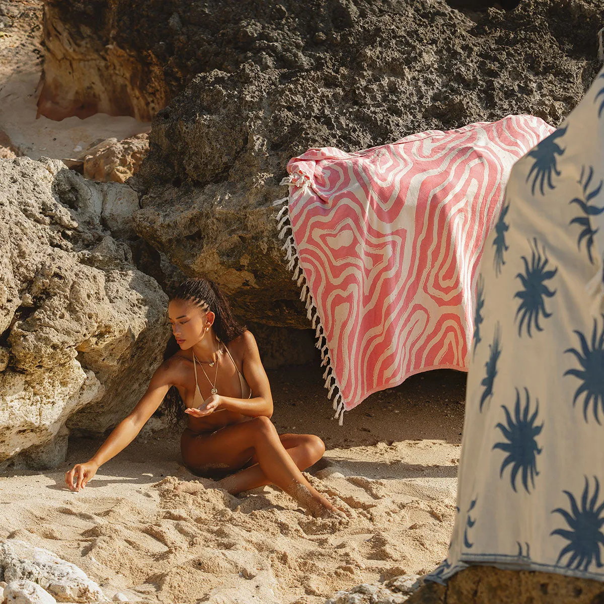 Pink Shores - Beach Blanket