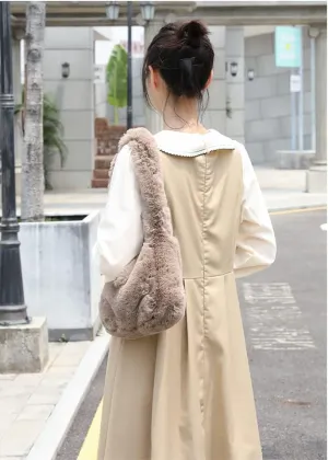 Plush Underarm Bag Y2K Women Aesthetic Fuzzy Tote Bag Furry Warm Winter Shoulder Bag Accessories (Apricot)