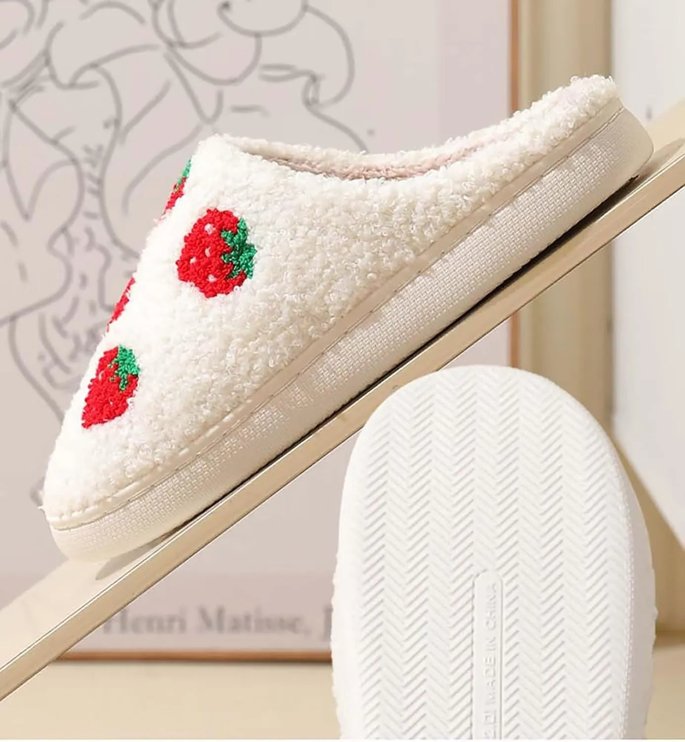 QSKPC Women's Men's Heart Heart Slippers Strawberry Cherry Mushroom Slippers Evil Eye Slippers Cartoon Animal Cat Slippers Memory Foam Cozy Plush Slippers Couple Indoor Household Slippers