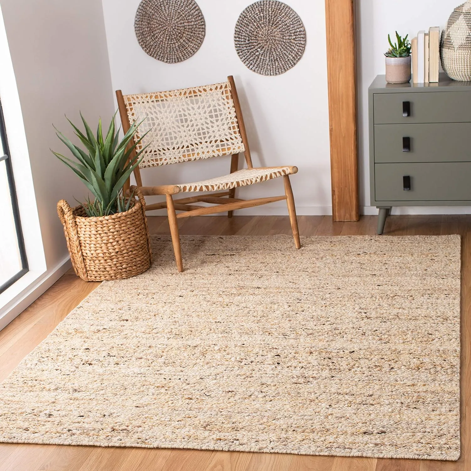 SAFAVIEH Natura Collection Area Rug - 5' x 8', Beige, Handmade Wool, Ideal for High Traffic Areas in Living Room, Bedroom (NAT263B)