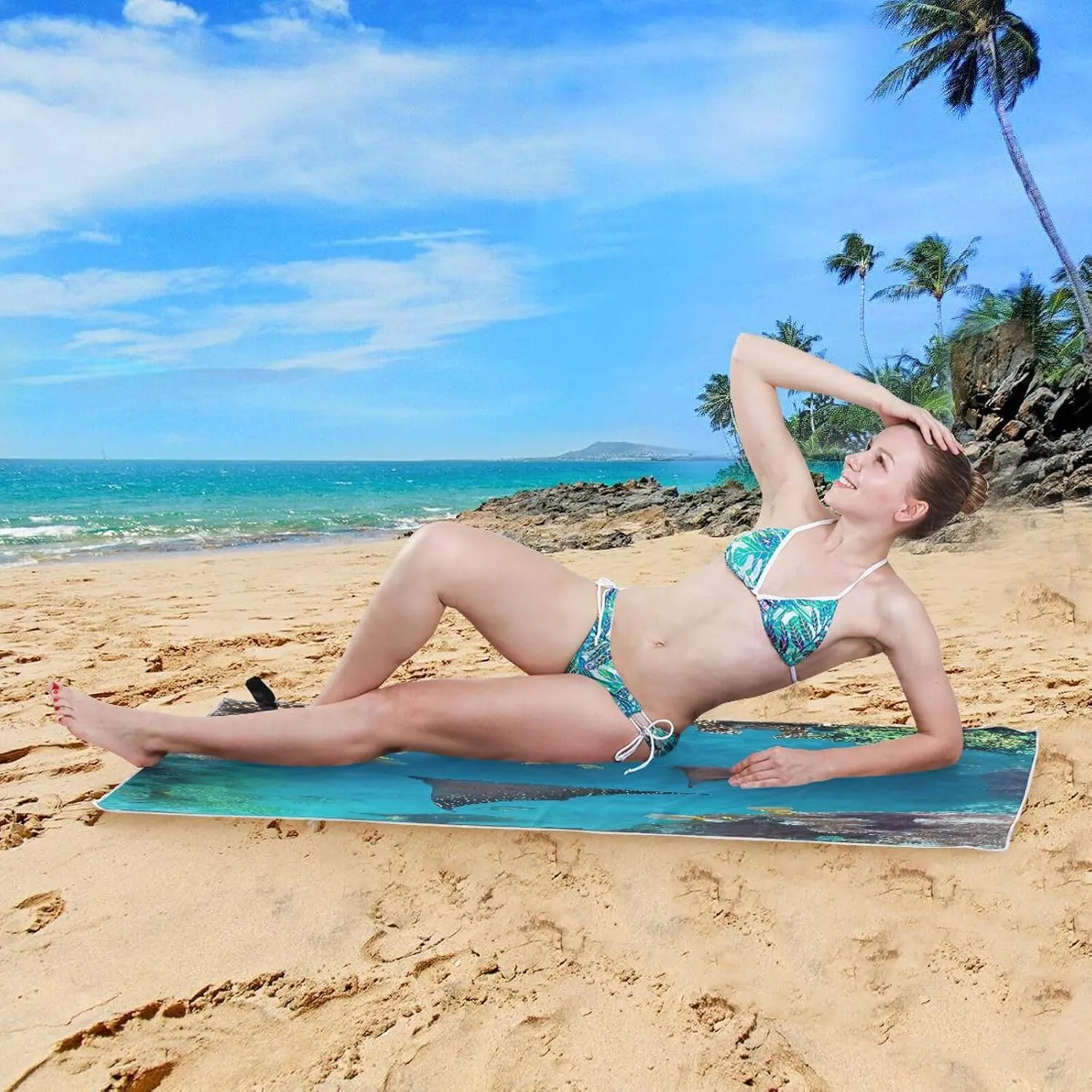 Sea Stingray Beach Towel - Lightweight Compact Oversized Travel Towels - Super Absorbent Quick Dry Towel for Swimming Camping Holiday