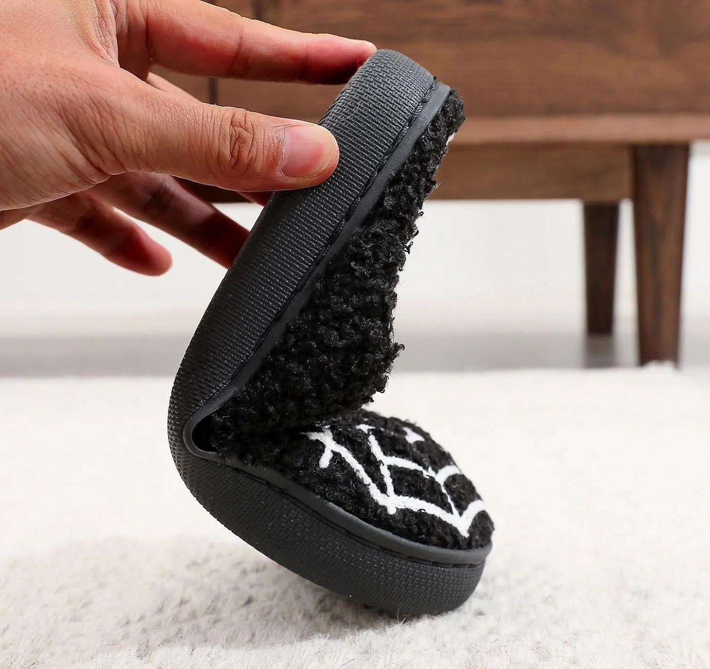 Slippers Fuzzy Memory Foam Retro Indoor Outdoor Home Couple Shoes Womens Mens Fluffy Plush Slippers Animals Cute Cartoon House Slippers Cuddly Warm Shoes Indoor Outdoor Girls