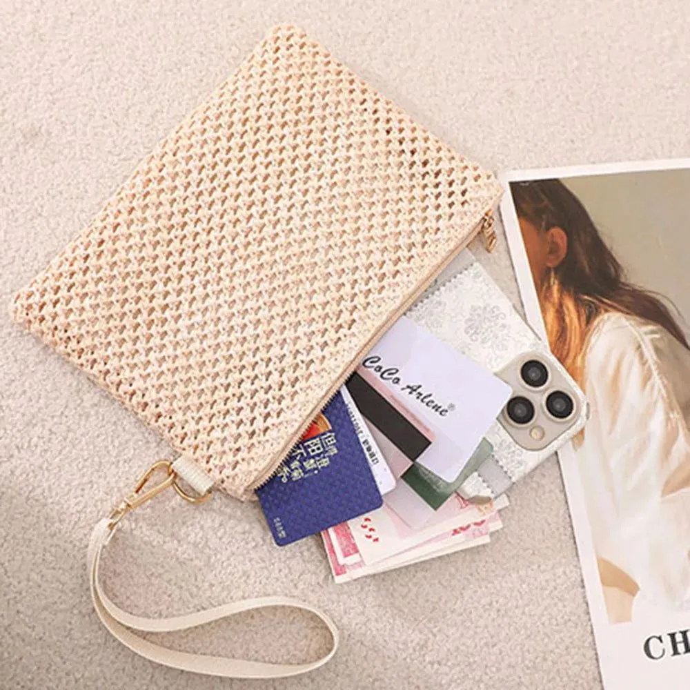 Stylish Straw Handbags with Wrist Straps