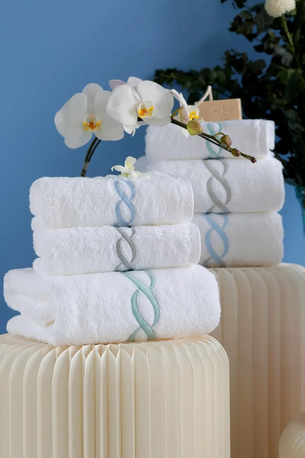 Superior Egyptian Cotton Oversize 31 x 20 Hand Towel, 2PCs Set, Silver Chain