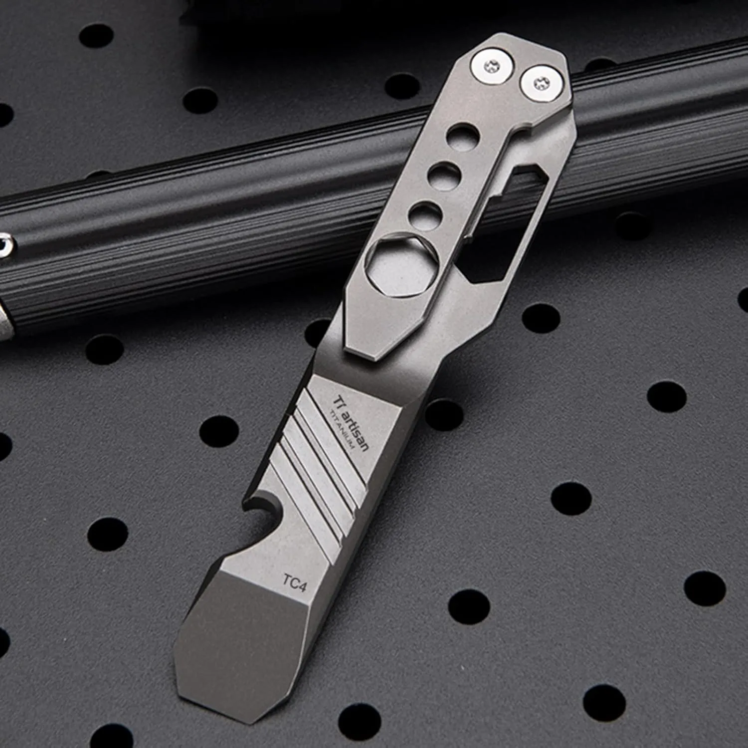Titanium EDC Pry Bar Bottle Opener with Storage Bag Portable EDC Multi Tool (Grey)