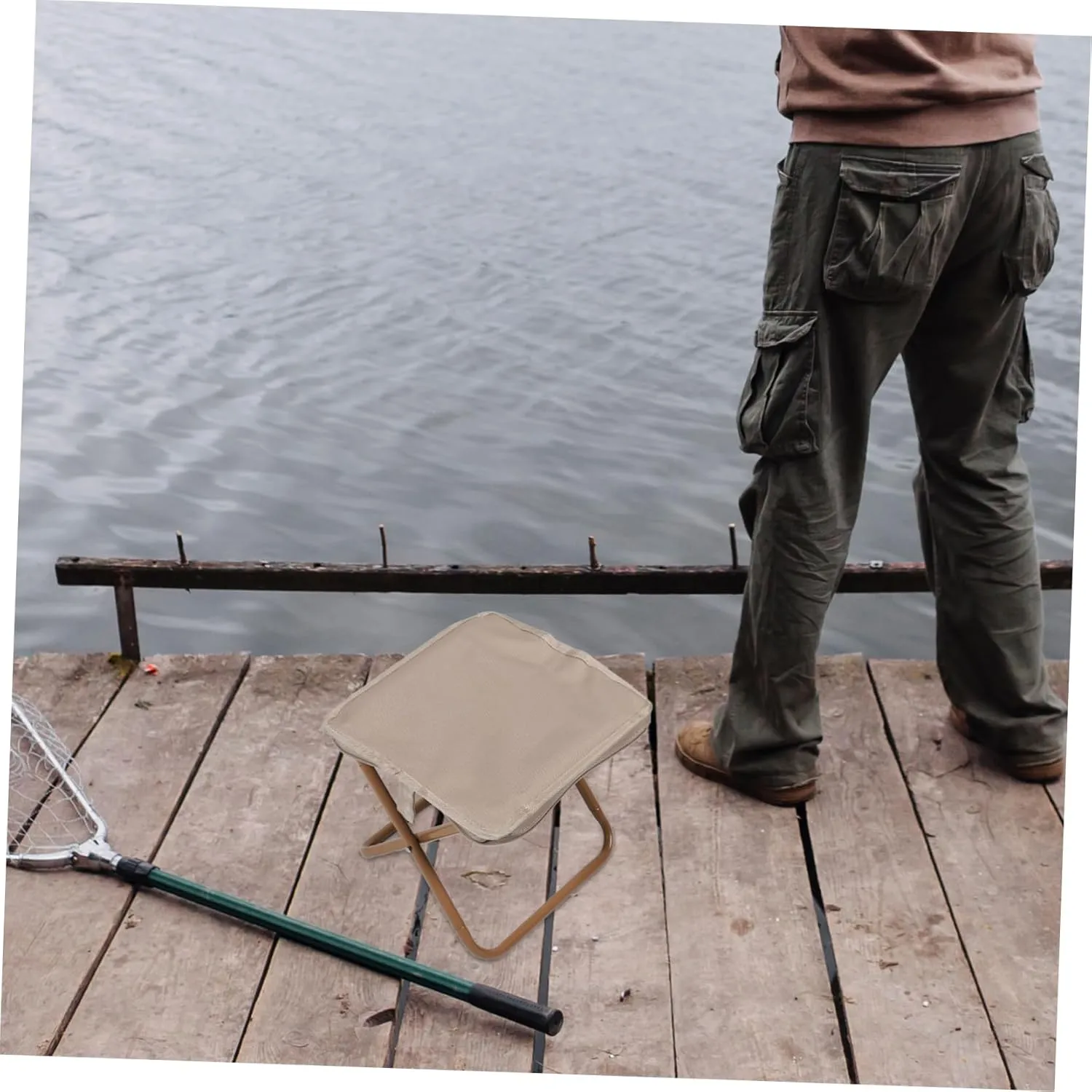 Travel Stool Folding Camping Chair Oxford Fabric Garden Work Stool Easy to Carry for Outdoor Activities Hiking Fishing