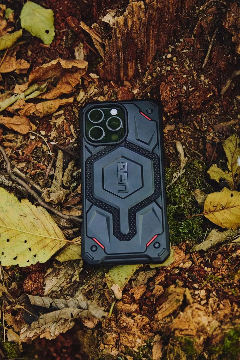 URBAN ARMOR GEAR UAG Designed for iPhone 16 Pro Case 6.3" Monarch Pro - Compatible with MagSafe Charging Rugged Heavy Duty Shockproof Anti-Slip Military Grade Protective Cover, Kevlar Black