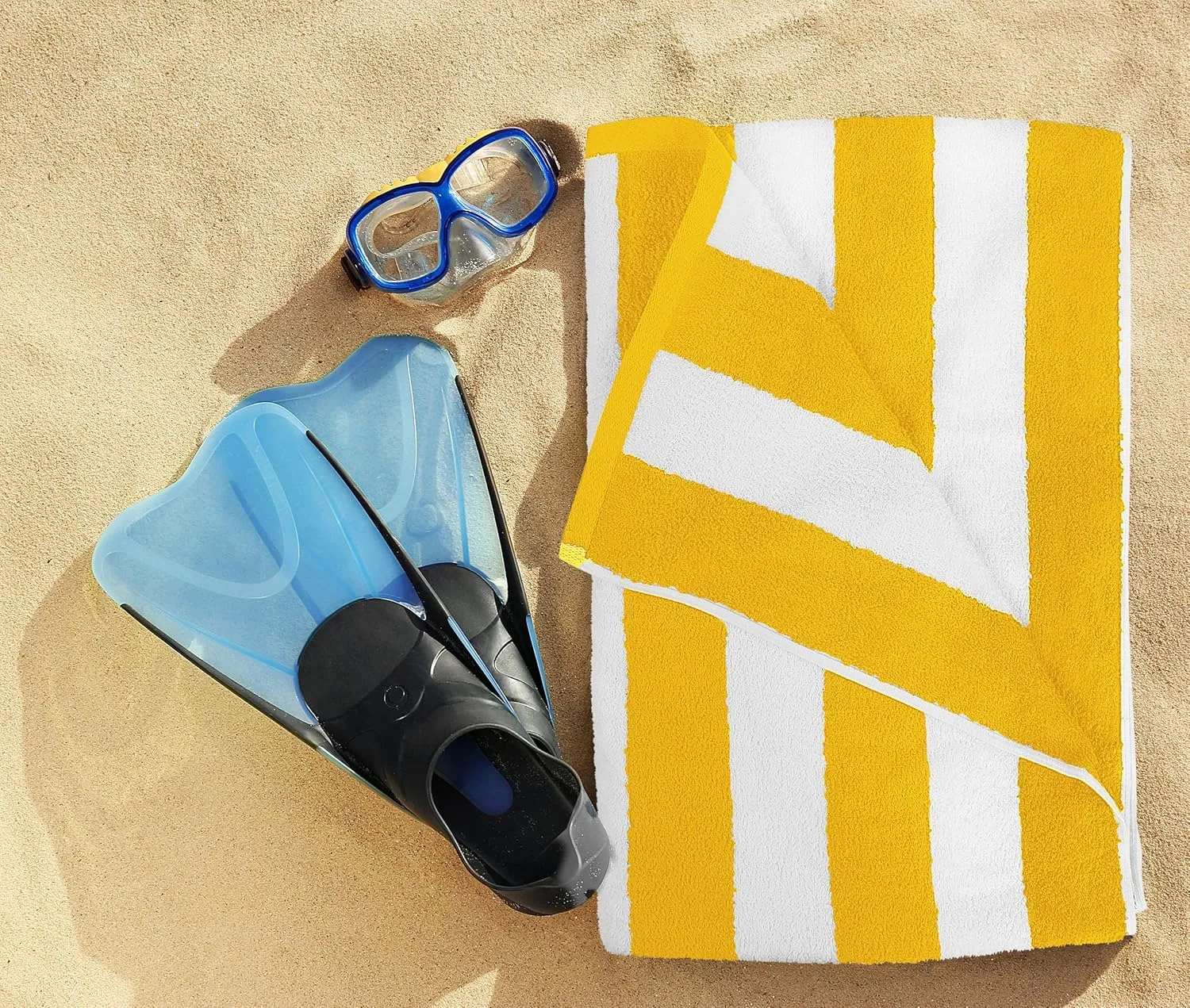 Utopia Towels 4 Pack Cabana Stripe Beach Towel, 30 by 60 Inches, Oversized 100% Ring Spun Cotton Pool Towels, Highly Absorbent Quick Dry Bath Towels for Bathroom, and Swim, Yellow