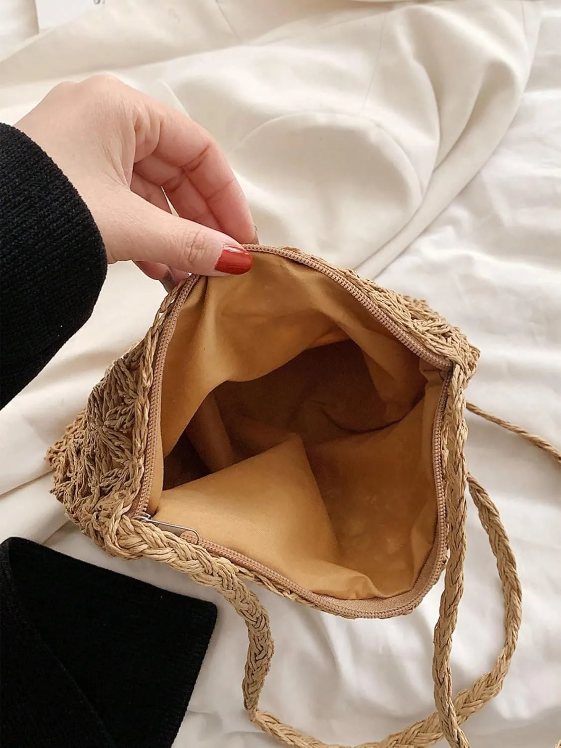 Verdusa Women Straw Crossbody Purse Casual Summer Bags Woven Shoulder Bag