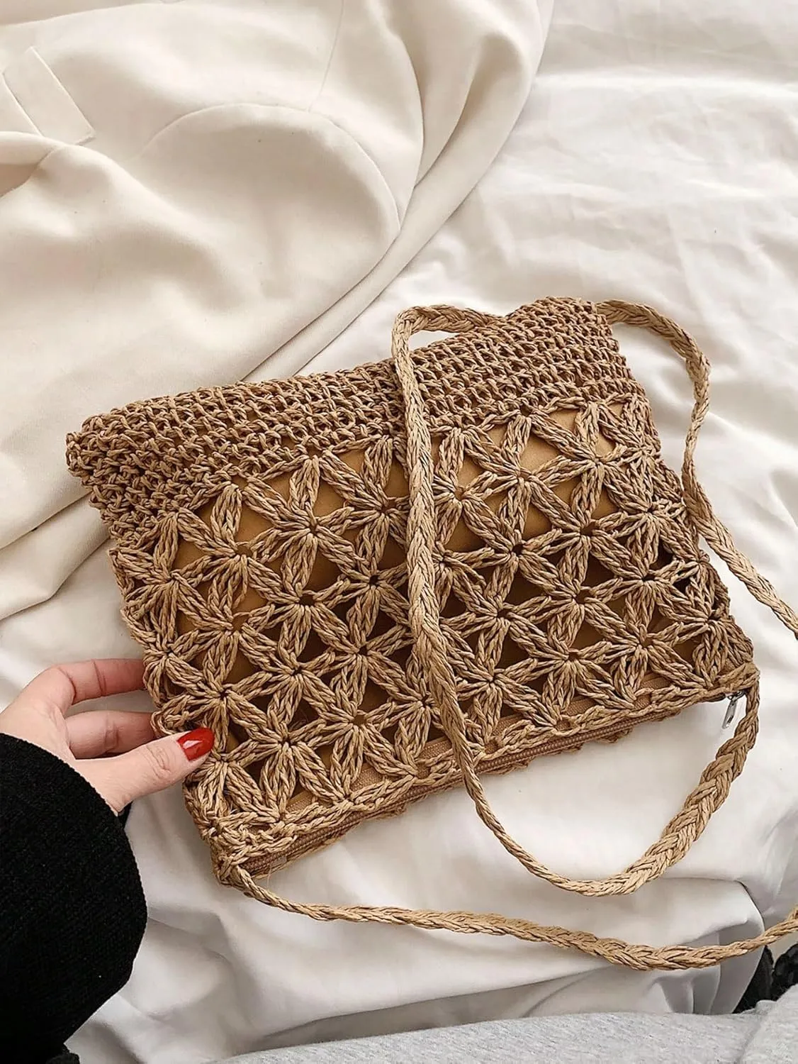 Verdusa Women Straw Crossbody Purse Casual Summer Bags Woven Shoulder Bag