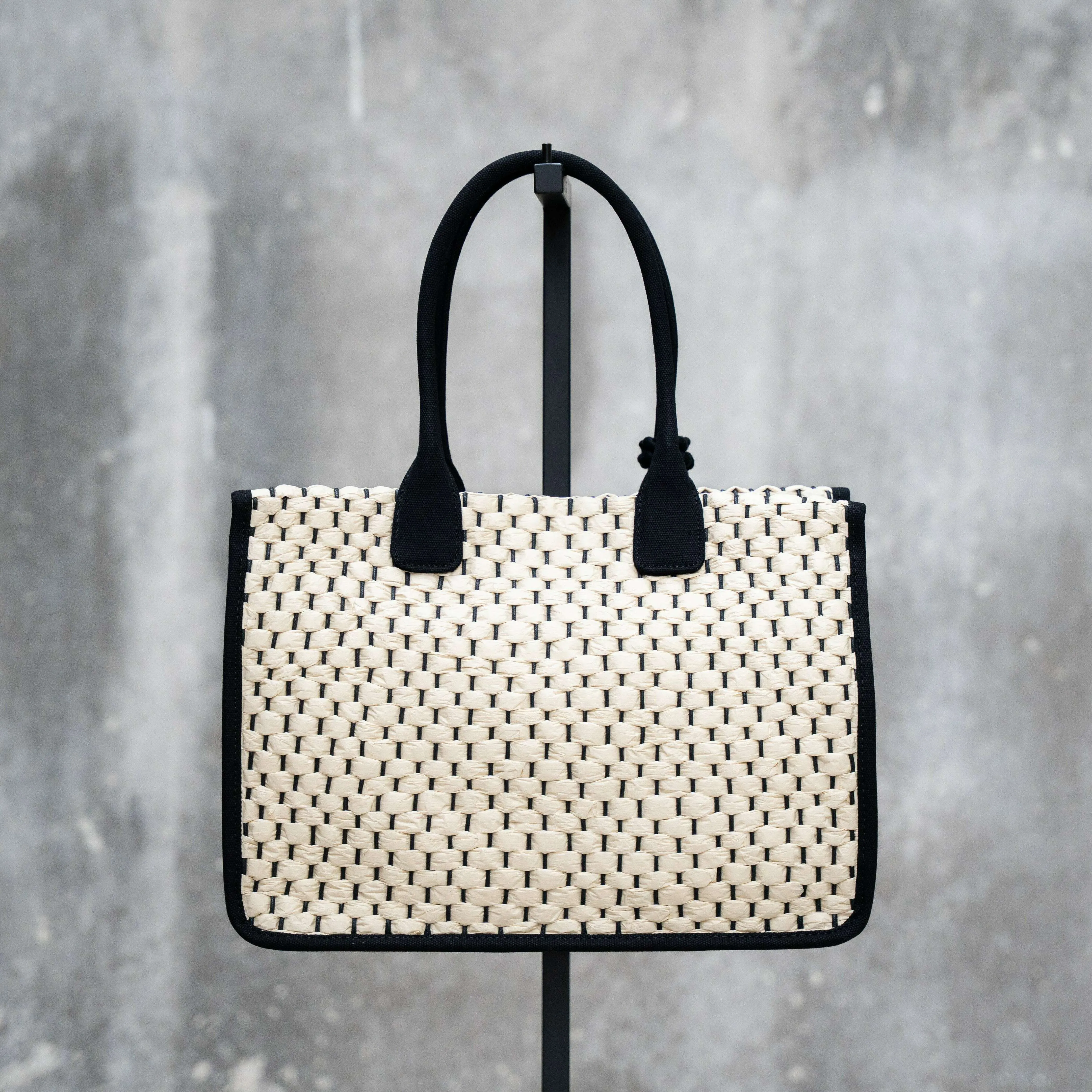 VINCE CAMUTO - Orla Tote - Woven