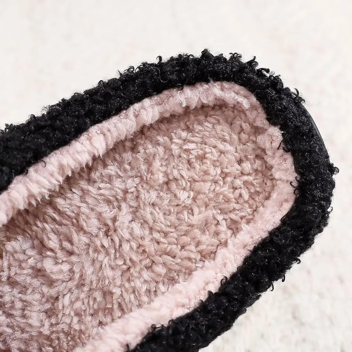Womens Mens Dachshund Slippers Cute Dog Cartoon Bow Slippers Fuzzy Warm Plush Couple House Shoes
