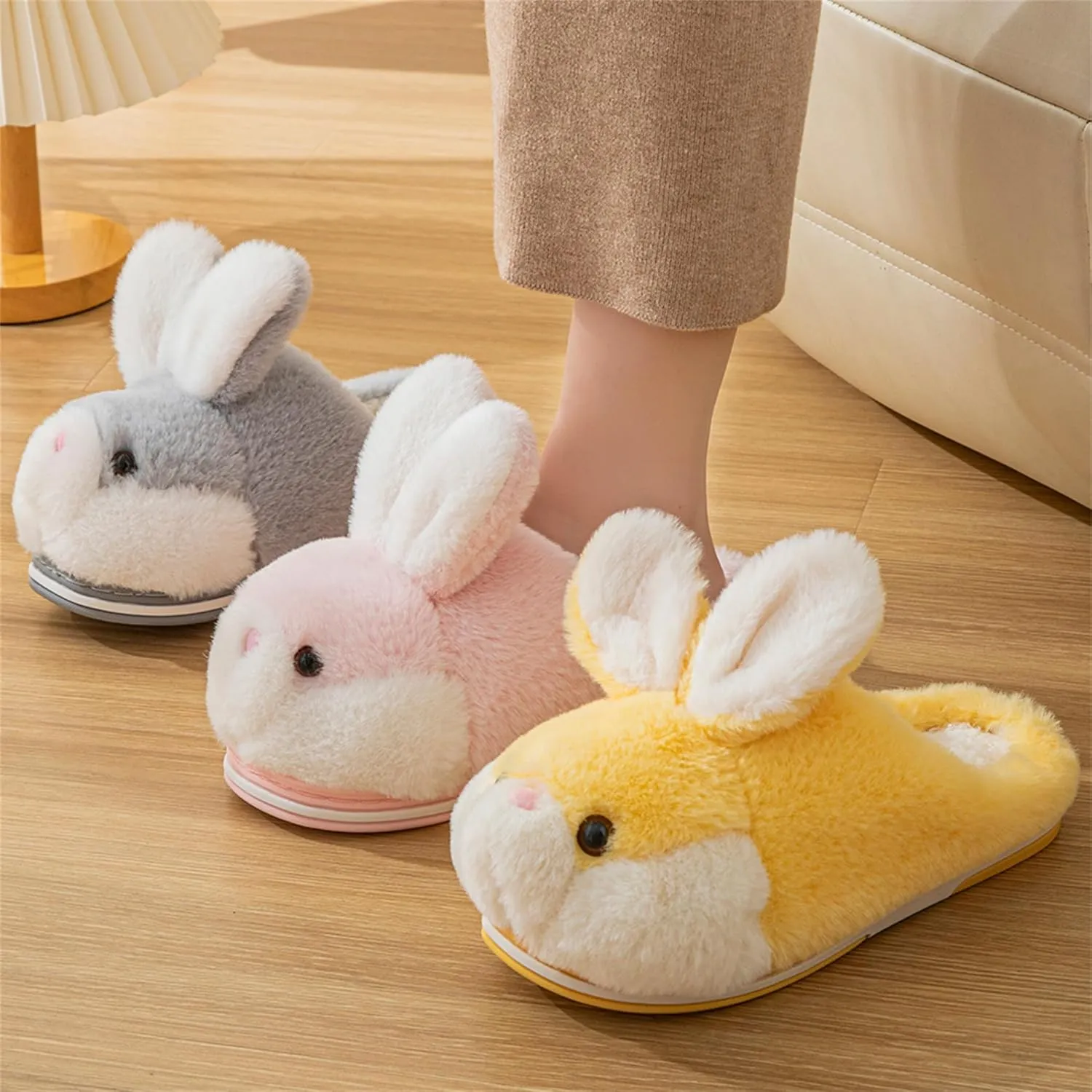 YILANLAN Women's Cute Bunny Animals Slippers Interesting Comfortable Furry Slippers Soft Plush Winter season Keep warm Home Slippers